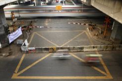Ujicoba Penutupan Perlintasan Kereta TB Simatupang