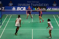 Langkah Della/Rosyita Terganjal Ganda Korsel Chang Ye Na/Lee So Hee