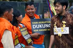 ICW Sindir Pansus Angket KPK Lewat Parodi