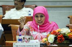 Mensos Raker dengan Komisi VIII Bahas Perdagangan Anak