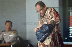 KPK Periksa Mantan Anggota DPR Dzamal Aziz