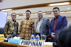 Mendagri Raker dengan Pansus Pemilu