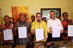 GMPG Desak Setya Novanto Mundur dari Ketua Umum Golkar