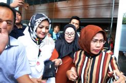 Vonis Lima Tahun Enam Bulan untuk Ratu Atut