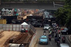 Rekayasa Lalu Lintas Diberlakukan di Mampang-Kuningan