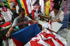Jelang Perayaan HUT RI, Permintaan Bendera Merah Putih Meningkat