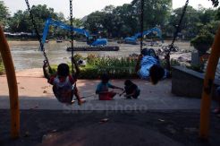 Pengerukan Endapan Situ Lembang