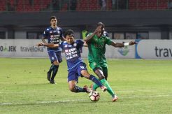 Bhayangkara FC Taklukkan Arema FC 2-1