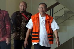 KPK Periksa Dirut PT Aquamarine Divindo Inspection Yunus Nafik