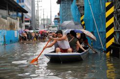 Angin Topan dan Banjir Hantam Manila