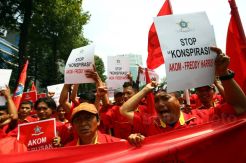 SOKSI Kubu Ali Wongso Geruduk Ditjen AHU