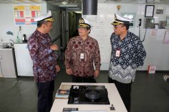 PT Pos Indonesia dan Pelni Bersinergi di Bidang Angkutan Logistik