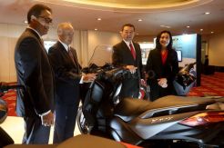 BAF Terbitkan Obligasi I Tahun 2017 Sebesar Rp500 Miliar