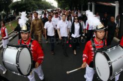 Pawai Partai Perindo Kawal HT Daftar ke KPU
