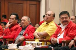 Setya Novanto Batal Buka Munas X Soksi