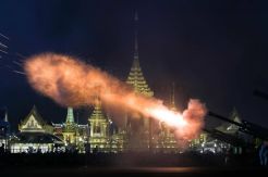 Upacara Kremasi Raja Thailand