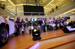 JBC Serahkan 13 Unit Mobil Kepada Pembeli Executive Cartensz Residence