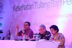 Seminar Nasional Kesehatan Tulang Bagi Penyintas Kanker Payudara