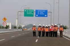 Tol Becakayu Diresmikan Presiden Joko Widodo