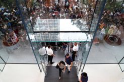 Antre iPhone X di Singapura