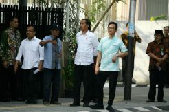 Jokowi Pantau Geladi Bersih Kirab Kereta Kencana
