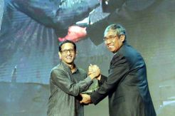CEO Gojek Nadiem Makarim Raih Entrepreneur of The Year
