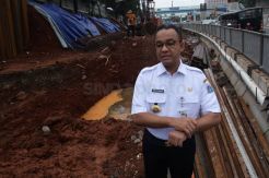 Gubernur Anies Tinjau Lokasi Rawan Banjir