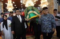 Jenazah AM Fatwa Disemayamkan di Komplek Parleman