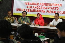 Diskusi Bahas Kepimpinan Airlangga Hartarto di Golkar