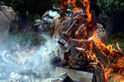 Bea Cukai Jawa Timur I Musnahkan Puluhan Ribu Batang Rokok Ilegal