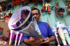 Jelang Malam Pergantian Tahun, Terompet Kertas Kian Tak Diminati