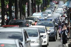 Libur Natal dan Tahun Baru, Kawasan Ragunan Macet Total