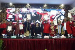PDI Perjuangan Umumkan Pasangan Cagub-Cawagub 6 Provinsi