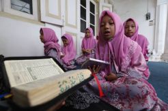 Belajar Menghafal Alquran Gratis di Ponpes Sidosermo Surabaya