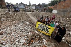 Warga Kirai Kebayoran Baru Tolak Penggusuran