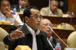 Menhub Rapat Kerja dengan Komisi V DPR