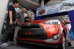 Apollo Store Serahkan Hadiah Apollo Gadget Store Celebrate 14th Anniversary