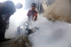 Cegah DBD, Rescue Perindo Lakukan Fogging di Kwitang Kebun Sayur