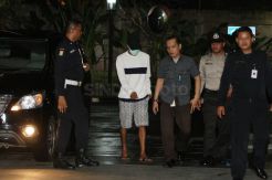KPK Amankan Pria yang Diduga Bersama Bupati Ngada Marianus Sae
