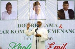 Doa Bersama dan Ikrar Pemenangan Pasangan Khofifah-Emil