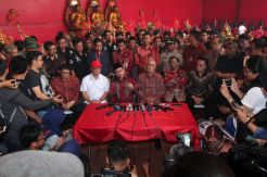 UKP-PIP Kunjungi Vihara Dharma Bhakti Petak Sembilan