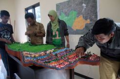 Karang Taruna Desa Pandanlandung Ciptakan Peta Desa Tiga Dimensi