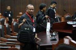 MK Gelar Sidang Uji Materi UU BUMN