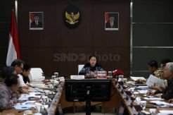 Menko PMK Puan Maharani Pimpin Rapat Kesiapan Perluasan BPNT 2018