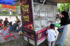 Gerobak Batja Tingkatkan Minat Baca