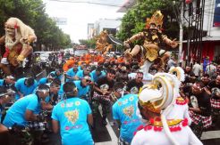 Karnaval Lintas Agama dan Pawai Ogoh-Ogoh Meriahkan Peringatan Nyepi di Semarang
