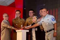 Mendagri Resmikan Sistem Pembayaran Non Tunai di Samsat DKI Jakarta