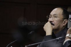 Jaksa Hadirkan 3 Perawat RS Permata Hijau dalam Sidang Fredrich Yunadi