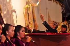 Pagelaran wayang Kulit Spektakuler Tutup Rangkaian Dies Natalis Ke-53 Unnes
