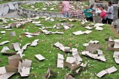 Ritual Ceng Beng di Bong Bunder Semarang